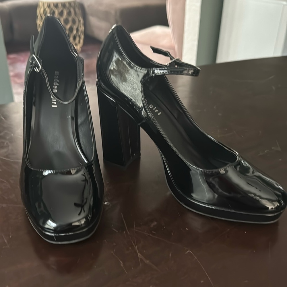 Platforms Black - image 1